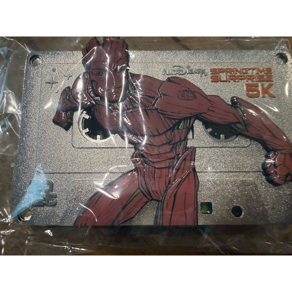 Disney Run Marathon Groot Metal Necklace Race Medal Pendant‎ New 2025